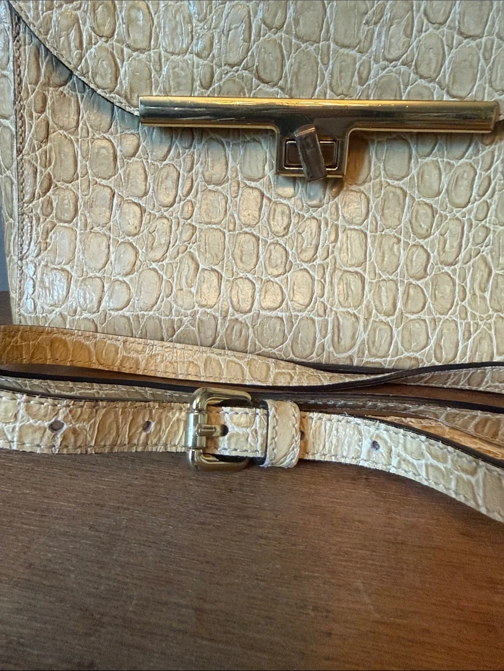 Maddalena Scanu Made in Italy Genuine Leather Croc-Embossed Crossbody Flap Bag